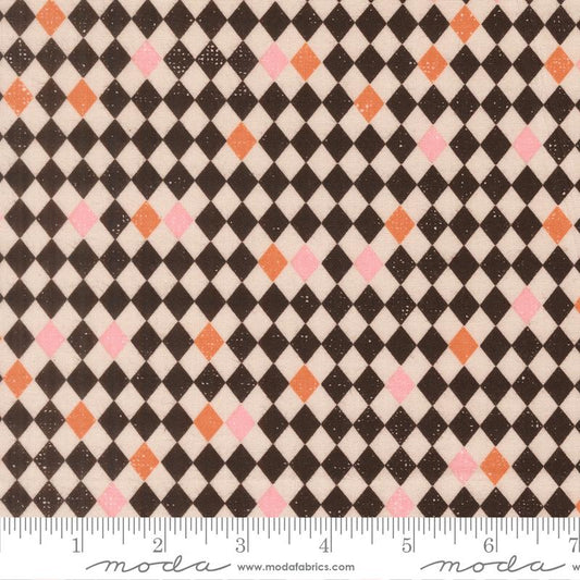 Harlequin Diamonds - Black Cat
