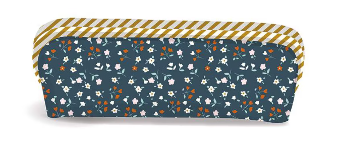 Cottage Pouch Panel